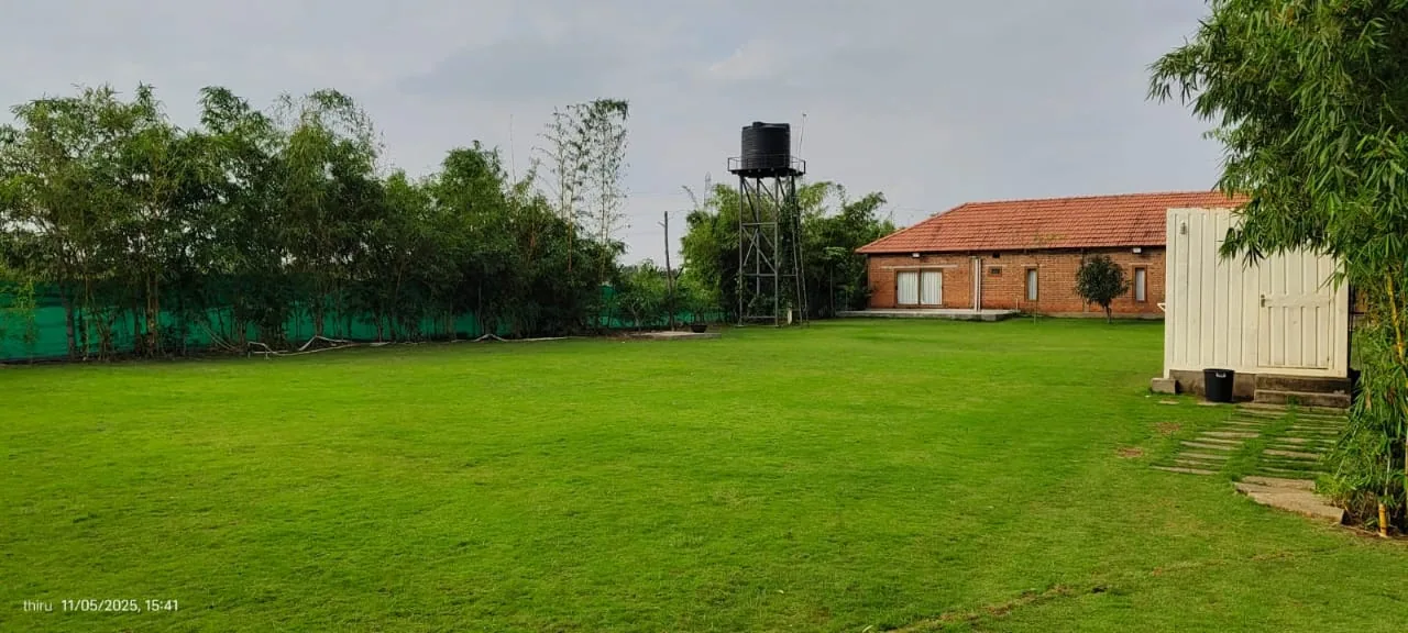 Expansive event lawn beside the CoQuitos residence