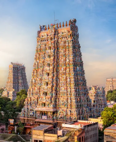 Meenakshi temple tower in Tamil Nadu